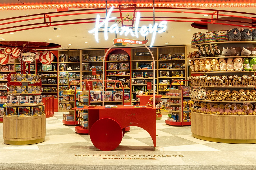 Portrait of Qatar Duty Free